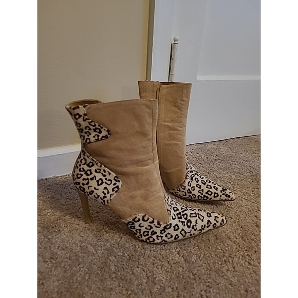 Michael antonio SUEDE  animal hair leopard print women's booties boots 8 - Picture 1 of 7